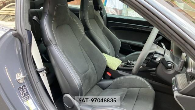 Porsche 911 2025-06 8550426-5
