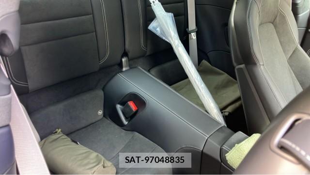 Porsche 911 2025-06 8550426-6