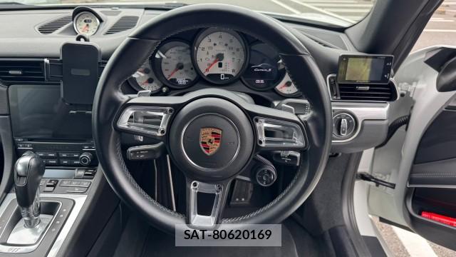Porsche 911 2018-05 8550436-16