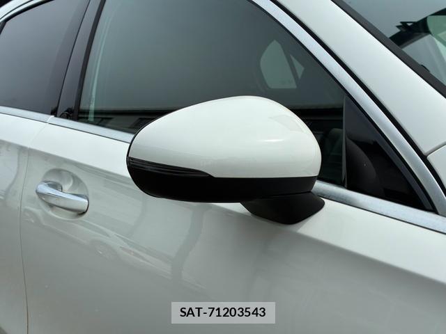 Mercedes Benz A-CLASS 2018-12 8545933-16