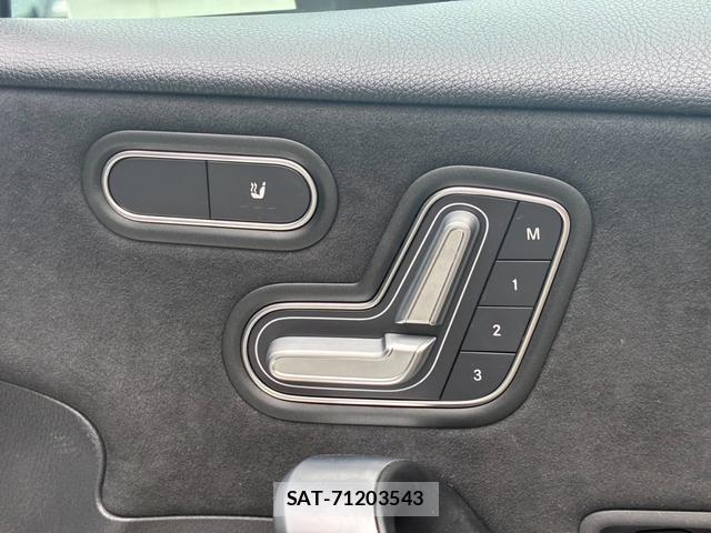 Mercedes Benz A-CLASS 2018-12 8545933-5