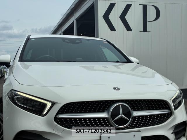 Mercedes Benz A-CLASS 2018-12 8545933-9