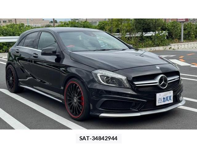 Mercedes Benz A-CLASS 2015-11 8548939-14