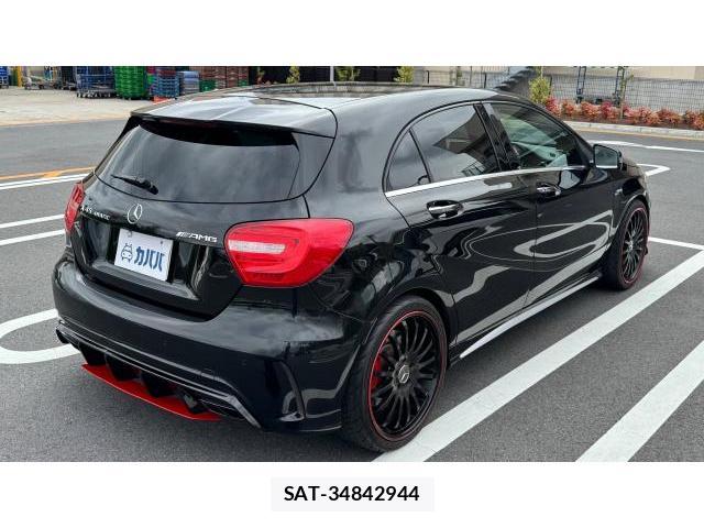 Mercedes Benz A-CLASS 2015-11 8548939-15