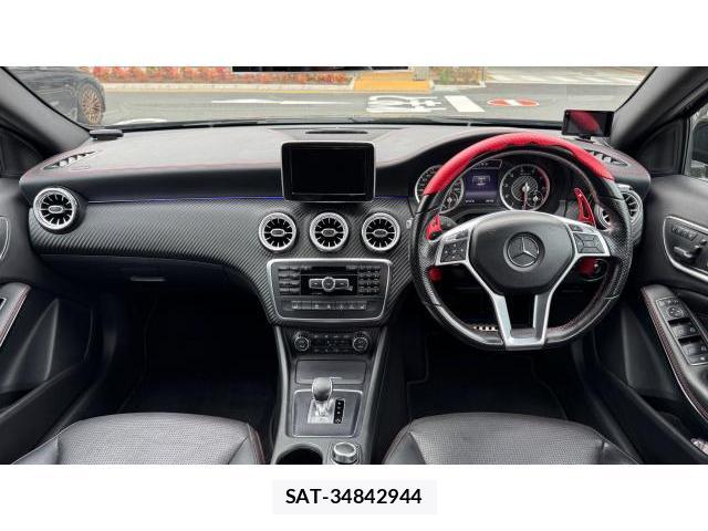 Mercedes Benz A-CLASS 2015-11 8548939-4
