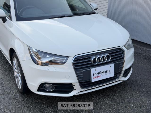 Audi A1 2014-02 8547960-1