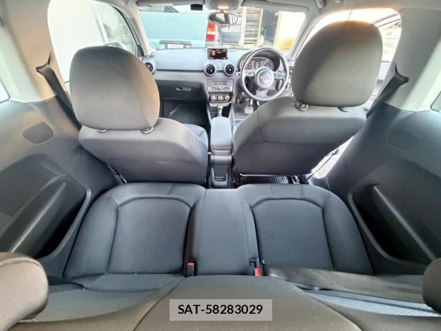 Audi A1 2014-02 8547960-11