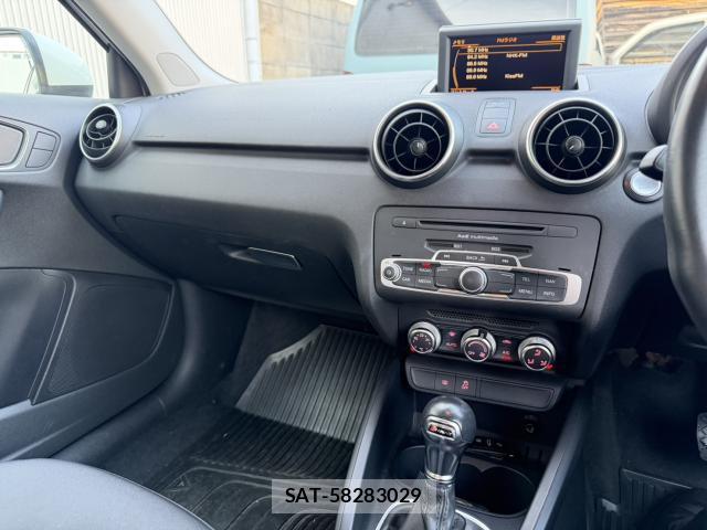 Audi A1 2014-02 8547960-13
