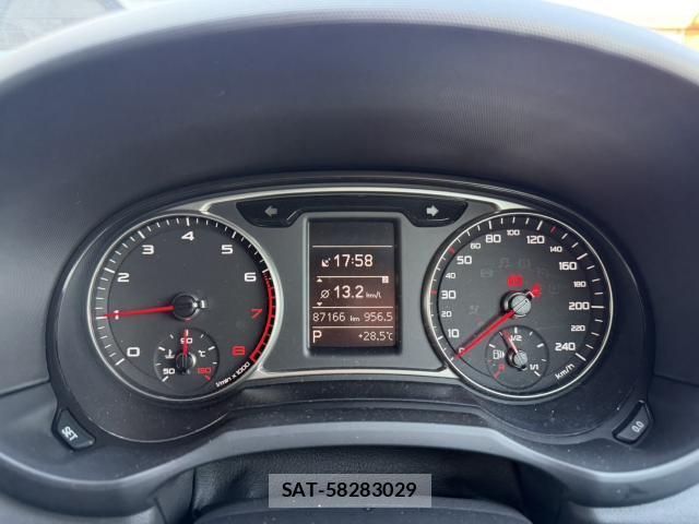 Audi A1 2014-02 8547960-18