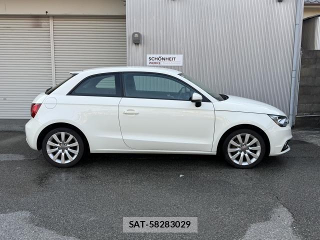 Audi A1 2014-02 8547960-2