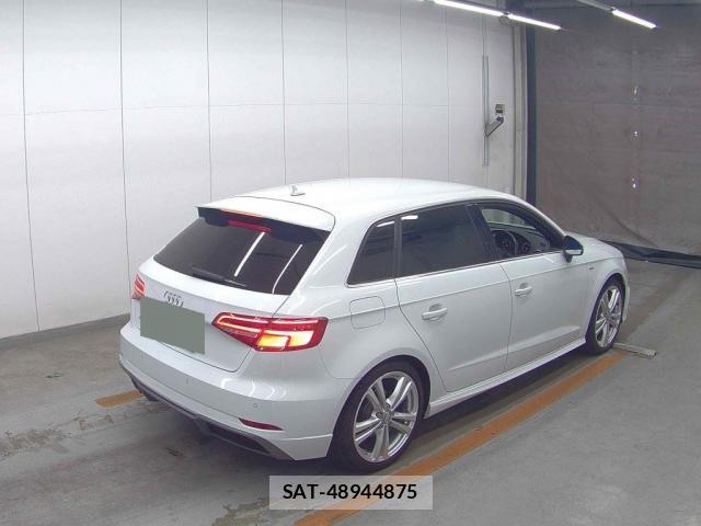 Audi A3 2019-06 8547790-4