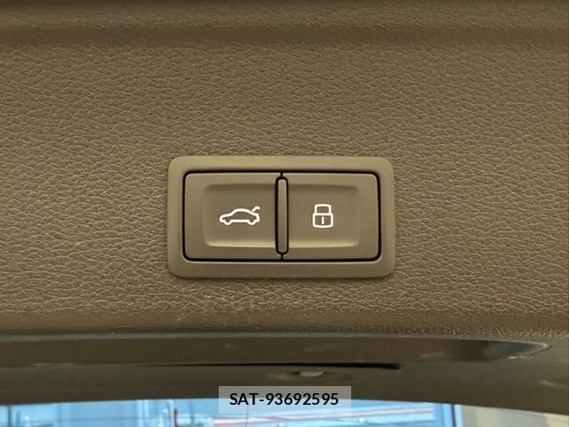 Audi A4 ALLROAD QUATTRO 2023-04 8550532-13