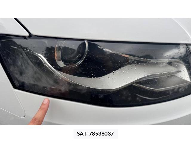 Audi A4 2009-10 8548888-16