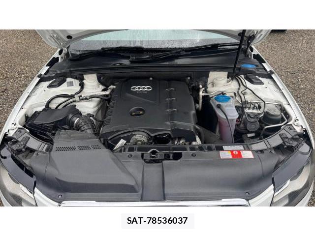 Audi A4 2009-10 8548888-7