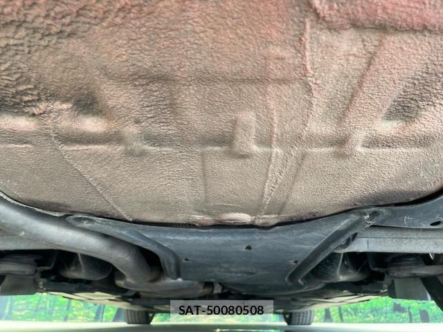 Audi A4 2012-05 8549956-18