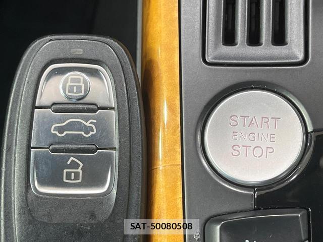 Audi A4 2012-05 8549956-6