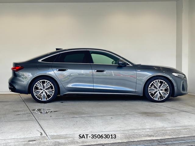 Audi A5 2025-09 8548691-17