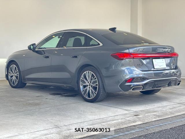 Audi A5 2025-09 8548691-2
