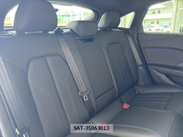 Audi A5 2025-09 8548691-4