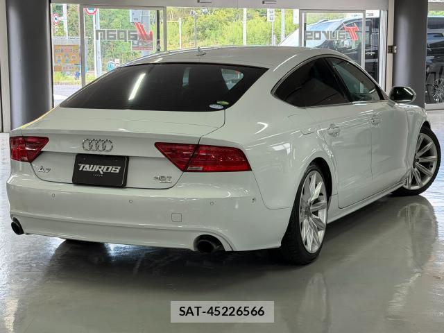 Audi A7 2014-03 8546719-13