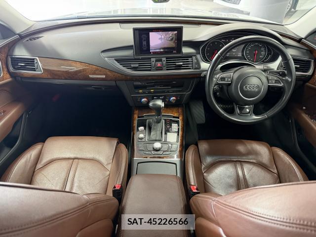 Audi A7 2014-03 8546719-2