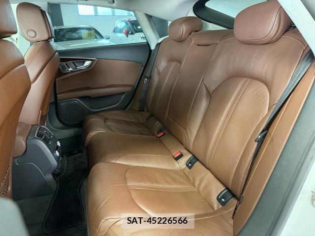 Audi A7 2014-03 8546719-6