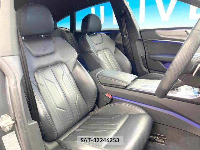 Audi A7 2019-09 8547205-8