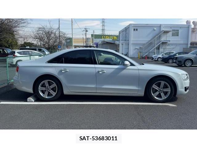 Audi A8 2014 8548766-19