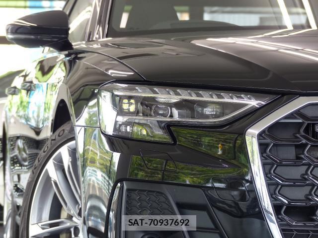 Audi A8 2022-11 8549767-5