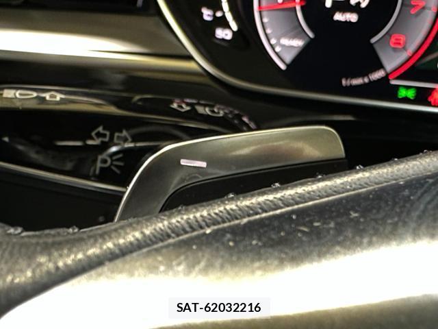 Audi A8 2019-05 8551369-13