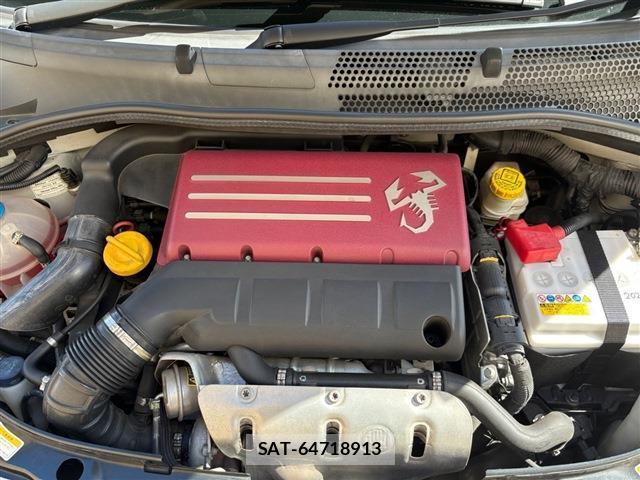 Abarth 500 2014-02 8549317-5