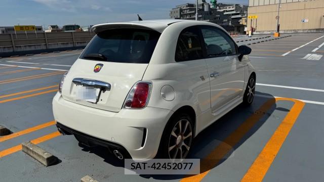 Abarth 500 2011-09 8550270-12