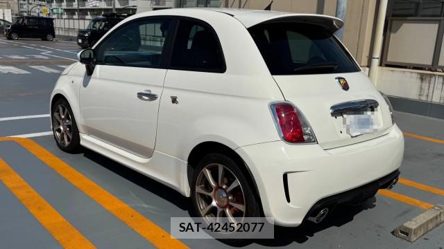 Abarth 500 2011-09 8550270-13