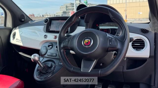 Abarth 500 2011-09 8550270-15