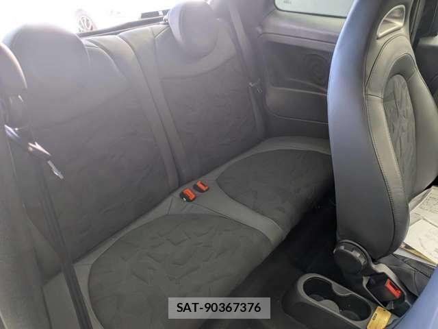 Abarth 595 2021-06 8547106-17