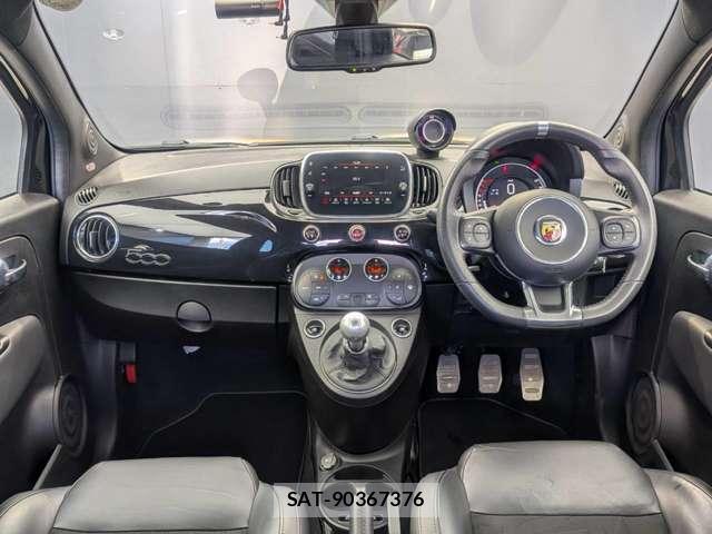 Abarth 595 2021-06 8547106-2
