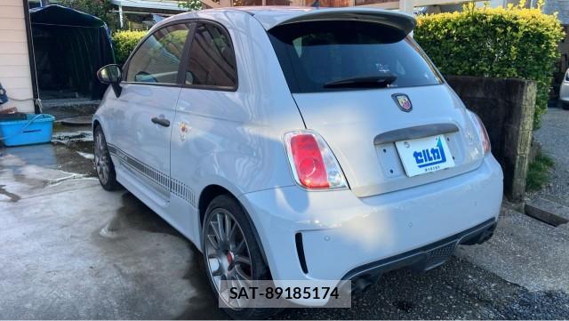 Abarth 595 2016-05 8550438-13