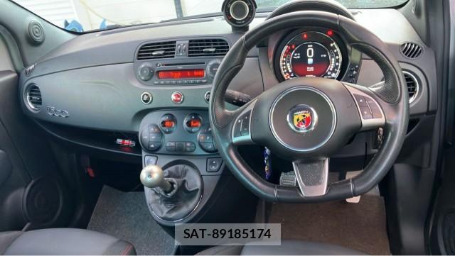 Abarth 595 2016-05 8550438-2