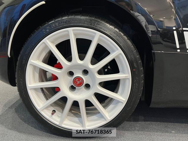 Abarth 695 2022-10 8545712-16