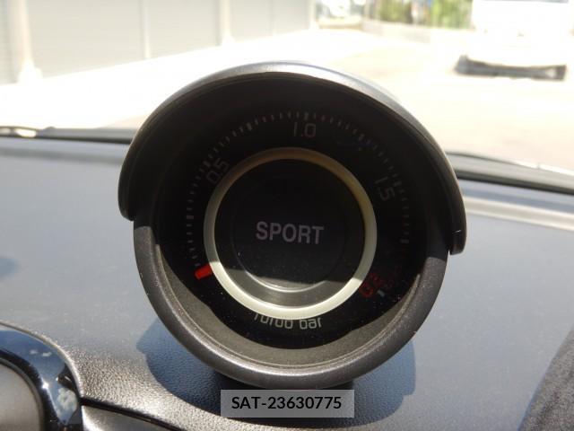Abarth 695 2023-09 8547947-14