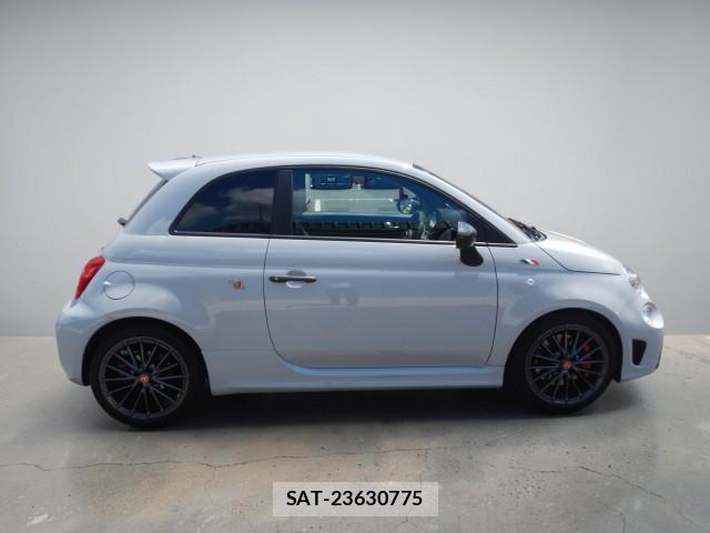 Abarth 695 2023-09 8547947-3