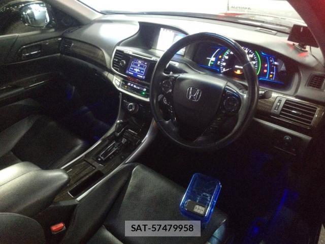 Honda ACCORD HYBRID 2014-01 8546425-2