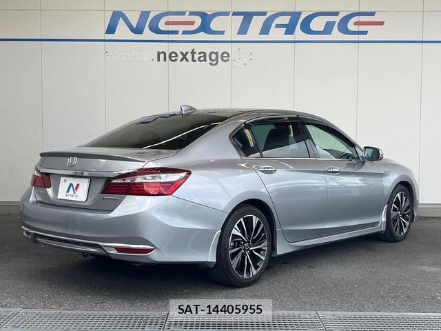 Honda ACCORD HYBRID 2017-07 8549821-16