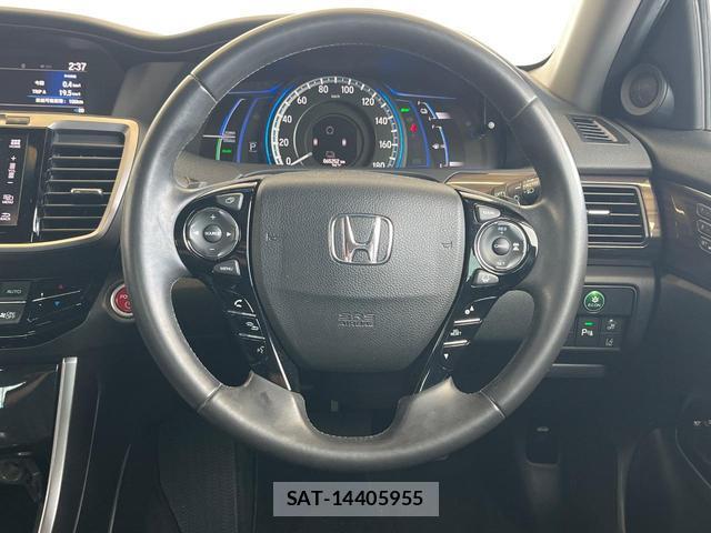 Honda ACCORD HYBRID 2017-07 8549821-8