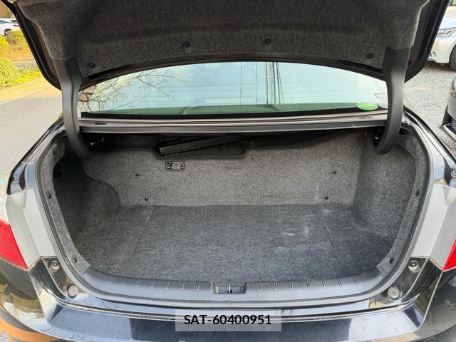 Honda ACCORD HYBRID 2013-06 8551874-11