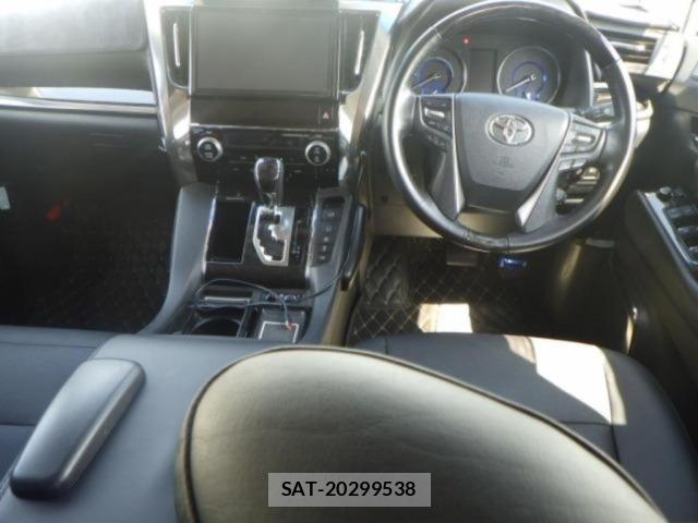 Toyota ALPHARD HYBRID 2019-08 8547902-2