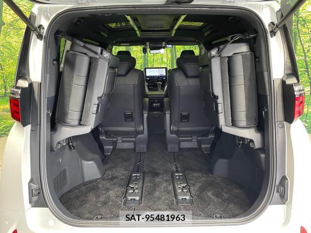 Toyota ALPHARD HYBRID 2023-10 8548992-10