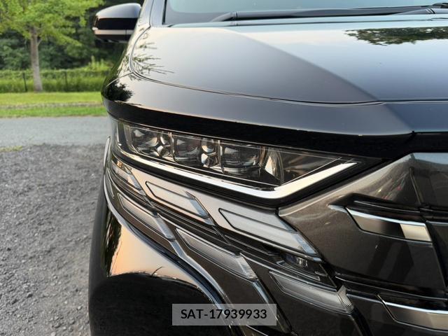 Toyota ALPHARD HYBRID 2025-01 8549887-12