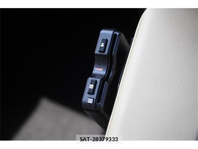 Toyota ALPHARD HYBRID 2022-07 8550707-4