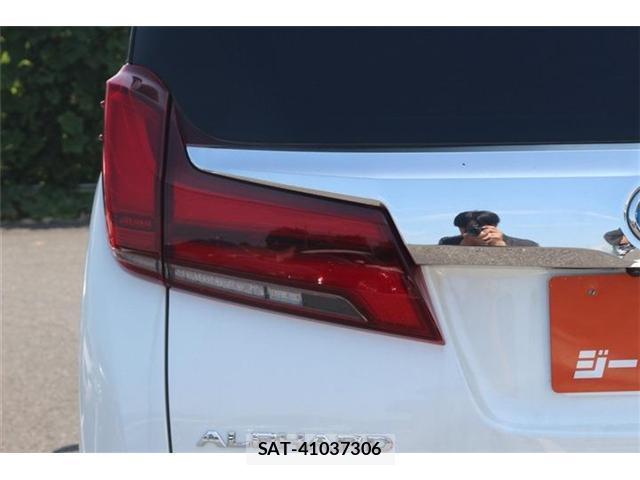 Toyota ALPHARD HYBRID 2022-02 8550756-18